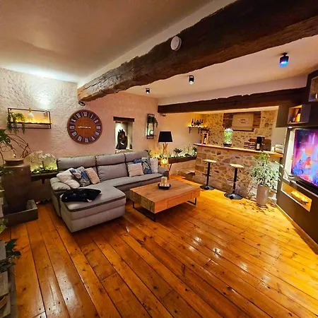 Villa De 5 Avec Piscine Privee Jacuzzi Et Terrasse A Saudoy Sézanne