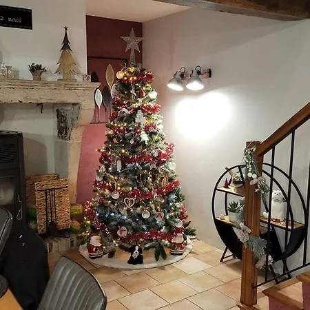 De 5 Avec Piscine Privee Jacuzzi Et Terrasse A Saudoy * Sézanne