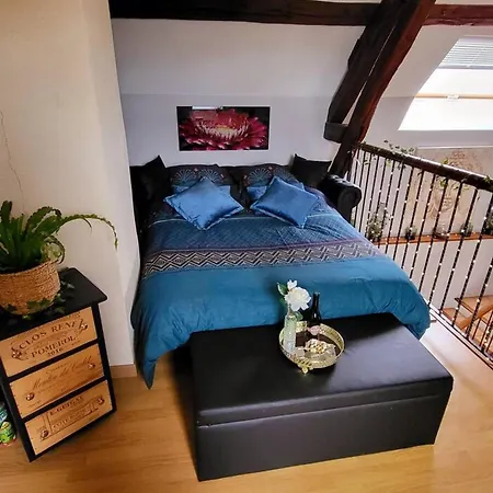 Villa De 5 Avec Piscine Privee Jacuzzi Et Terrasse A Saudoy