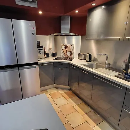 De 5 Avec Piscine Privee Jacuzzi Et Terrasse A Saudoy Villa