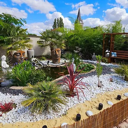 De 5 Avec Piscine Privee Jacuzzi Et Terrasse A Saudoy Villa *